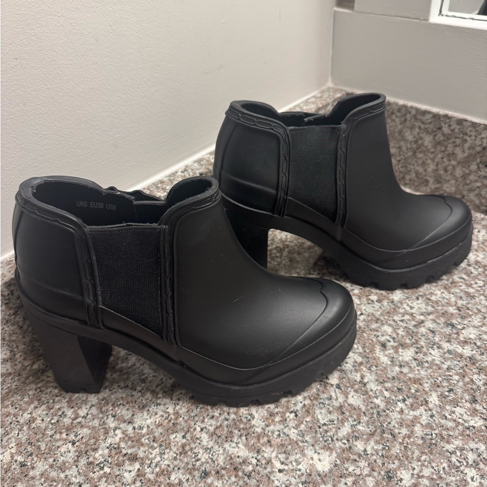 Hunter ankle heel booties